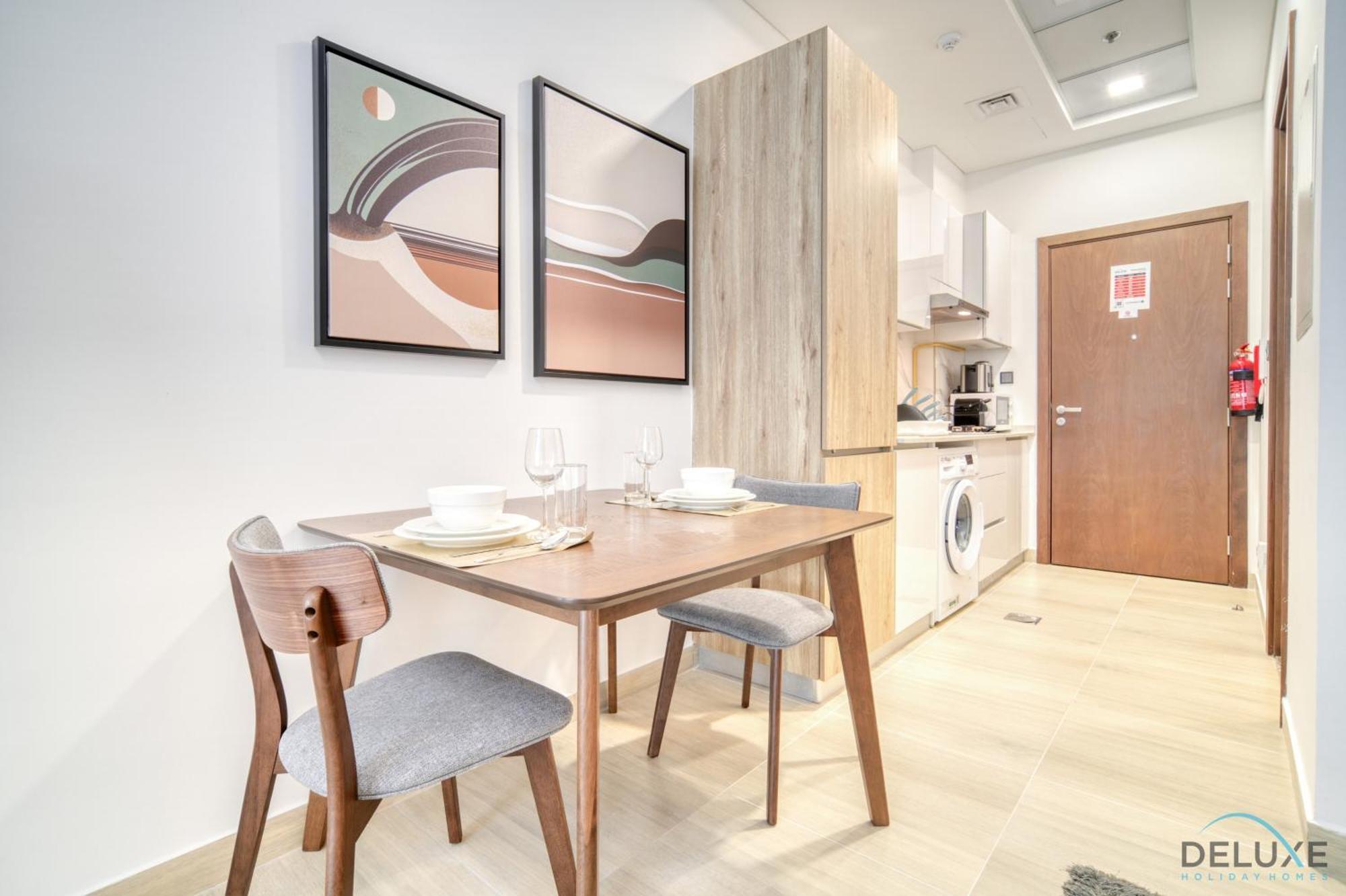 Relaxing Studio At Pantheon Elysee Ii Jvc By Deluxe Apartment Dubai