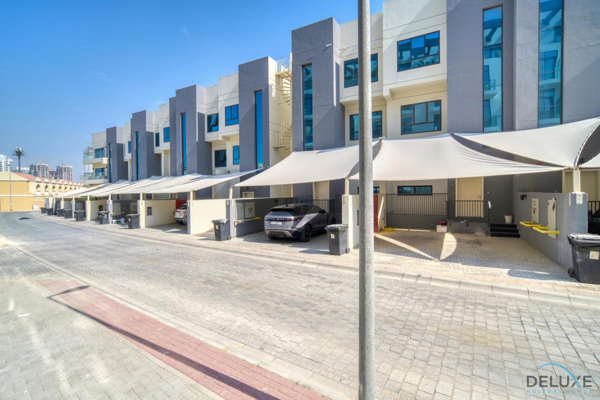 Relaxing Studio At Pantheon Elysee Ii Jvc By Deluxe * Dubai