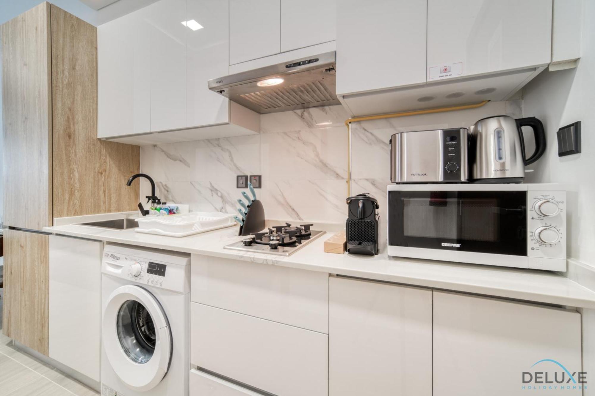 Relaxing Studio At Pantheon Elysee Ii Jvc By Deluxe Apartment Dubai